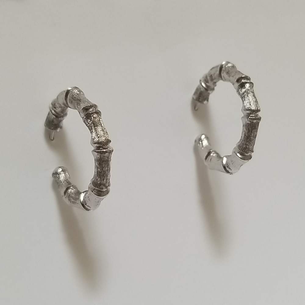 Silverstone hoops